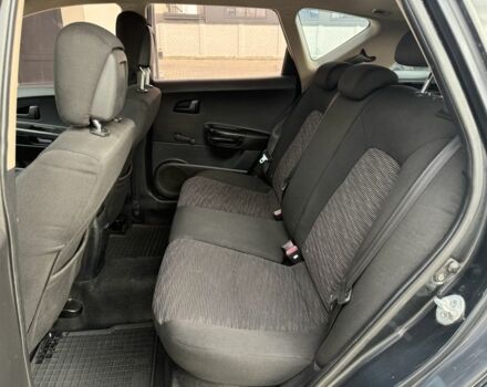 Черный Киа Сид, объемом двигателя 1.6 л и пробегом 260 тыс. км за 3999 $, фото 7 на Automoto.ua