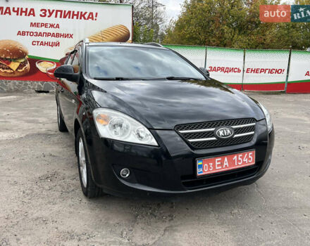 Черный Киа Сид, объемом двигателя 1.6 л и пробегом 197 тыс. км за 6100 $, фото 4 на Automoto.ua