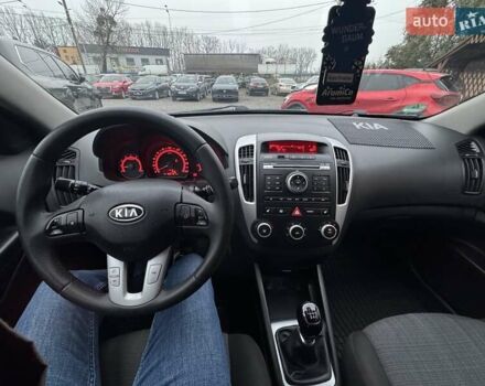 Черный Киа Сид, объемом двигателя 1.4 л и пробегом 167 тыс. км за 5999 $, фото 23 на Automoto.ua