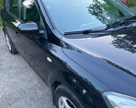 Киа Сид 2009 в Каменке на Automoto.ua Черный Киа Сид, объемом двигателя 1.58 л и пробегом 200 тыс. км за 6300 $, фото 3 на Automoto.ua