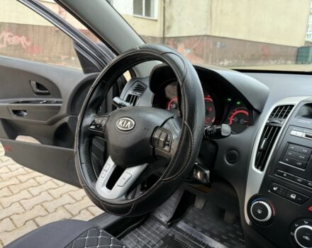 Киа Сид 2009 в Житомире на Automoto.ua Черный Киа Сид, объемом двигателя 1.6 л и пробегом 309 тыс. км за 5800 $, фото 15 на Automoto.ua