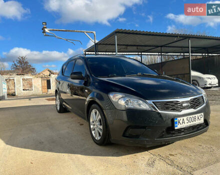 Черный Киа Сид, объемом двигателя 1.6 л и пробегом 285 тыс. км за 6100 $, фото 5 на Automoto.ua