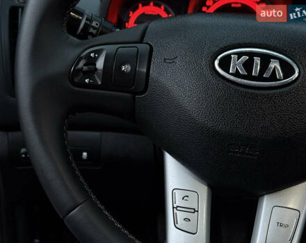 Черный Киа Сид, объемом двигателя 1.59 л и пробегом 285 тыс. км за 6500 $, фото 20 на Automoto.ua