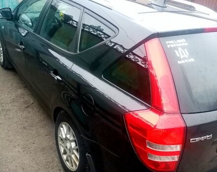 Чорний Кіа Сід, об'ємом двигуна 1.6 л та пробігом 466 тис. км за 5350 $, фото 4 на Automoto.ua