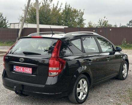 Черный Киа Сид, объемом двигателя 1.4 л и пробегом 224 тыс. км за 6200 $, фото 4 на Automoto.ua