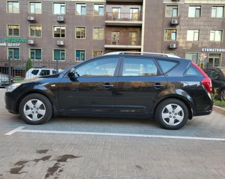 Черный Киа Сид, объемом двигателя 1.4 л и пробегом 185 тыс. км за 6555 $, фото 1 на Automoto.ua