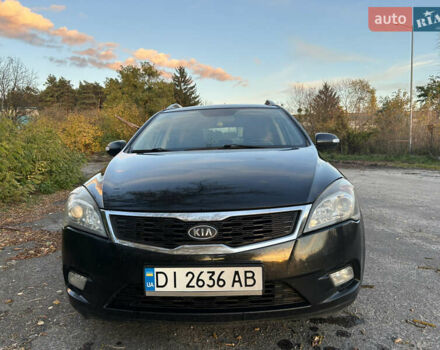 Киа Сид 2009 в Бродах на Automoto.ua Черный Киа Сид, объемом двигателя 1.59 л и пробегом 321 тыс. км за 5700 $, фото 1 на Automoto.ua