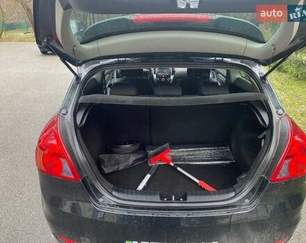Черный Киа Сид, объемом двигателя 1.4 л и пробегом 213 тыс. км за 5000 $, фото 3 на Automoto.ua