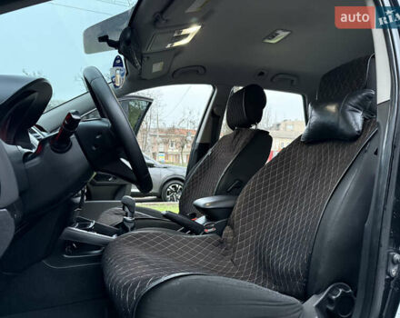 Черный Киа Сид, объемом двигателя 1.59 л и пробегом 285 тыс. км за 6500 $, фото 12 на Automoto.ua