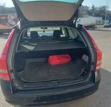 Черный Киа Сид, объемом двигателя 1.58 л и пробегом 307 тыс. км за 6000 $, фото 8 на Automoto.ua