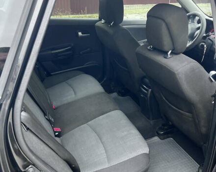 Чорний Кіа Сід, об'ємом двигуна 1.59 л та пробігом 208 тис. км за 6499 $, фото 7 на Automoto.ua