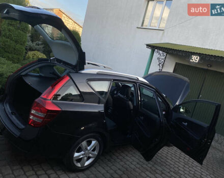 Чорний Кіа Сід, об'ємом двигуна 1.4 л та пробігом 207 тис. км за 5850 $, фото 84 на Automoto.ua