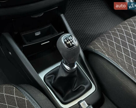 Черный Киа Сид, объемом двигателя 1.59 л и пробегом 285 тыс. км за 6500 $, фото 19 на Automoto.ua