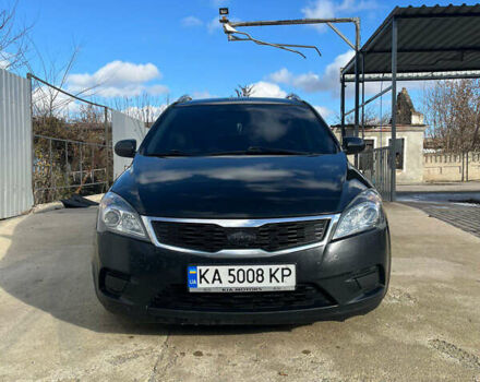 Черный Киа Сид, объемом двигателя 1.6 л и пробегом 285 тыс. км за 6100 $, фото 1 на Automoto.ua