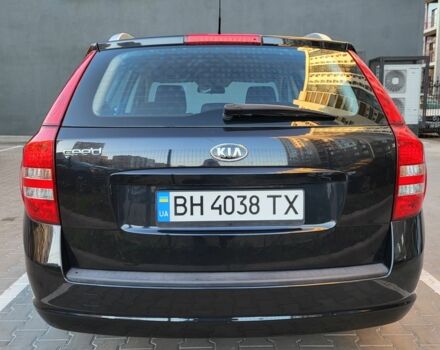 Черный Киа Сид, объемом двигателя 1.4 л и пробегом 185 тыс. км за 6555 $, фото 2 на Automoto.ua