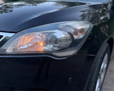 Киа Сид 2009 в Каменке на Automoto.ua Черный Киа Сид, объемом двигателя 1.58 л и пробегом 200 тыс. км за 6300 $, фото 4 на Automoto.ua