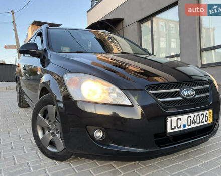 Киа Сид 2009 в Тернополе на Automoto.ua Черный Киа Сид, объемом двигателя 1.6 л и пробегом 239 тыс. км за 5499 $, фото 28 на Automoto.ua