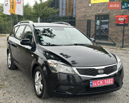 Черный Киа Сид, объемом двигателя 1.4 л и пробегом 224 тыс. км за 6200 $, фото 1 на Automoto.ua