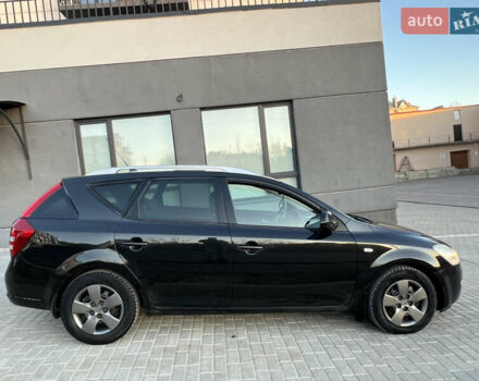 Киа Сид 2009 в Тернополе на Automoto.ua Черный Киа Сид, объемом двигателя 1.6 л и пробегом 239 тыс. км за 5499 $, фото 25 на Automoto.ua