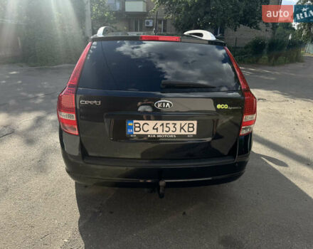 Черный Киа Сид, объемом двигателя 1.58 л и пробегом 275 тыс. км за 6500 $, фото 5 на Automoto.ua