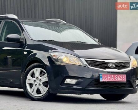 Киа Сид 2010 в Межгорье на Automoto.ua Черный Киа Сид, объемом двигателя 1.4 л и пробегом 220 тыс. км за 6299 $, фото 14 на Automoto.ua