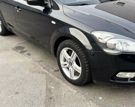 Чорний Кіа Сід, об'ємом двигуна 1.4 л та пробігом 209 тис. км за 6500 $, фото 2 на Automoto.ua