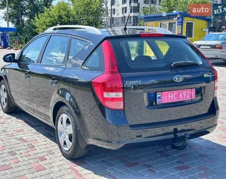 Черный Киа Сид, объемом двигателя 1.4 л и пробегом 189 тыс. км за 7000 $, фото 5 на Automoto.ua