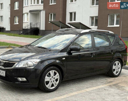 Черный Киа Сид, объемом двигателя 1.4 л и пробегом 206 тыс. км за 5750 $, фото 6 на Automoto.ua