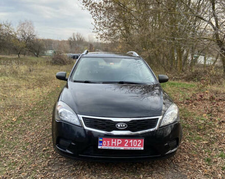 Чорний Кіа Сід, об'ємом двигуна 1.4 л та пробігом 205 тис. км за 6300 $, фото 9 на Automoto.ua