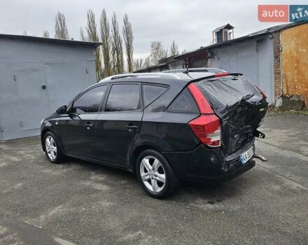 Чорний Кіа Сід, об'ємом двигуна 1.58 л та пробігом 200 тис. км за 3900 $, фото 5 на Automoto.ua