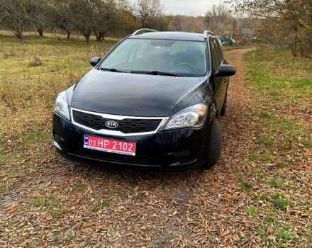 Черный Киа Сид, объемом двигателя 1.4 л и пробегом 205 тыс. км за 6200 $, фото 7 на Automoto.ua