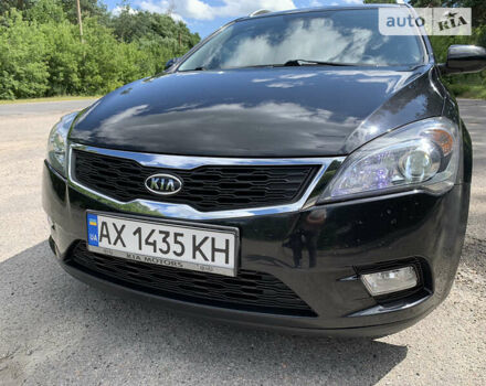 Черный Киа Сид, объемом двигателя 1.6 л и пробегом 200 тыс. км за 6800 $, фото 8 на Automoto.ua