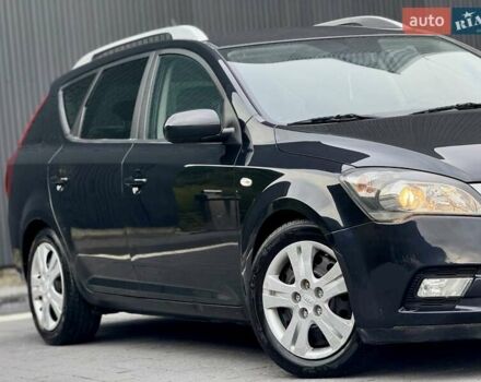 Киа Сид 2010 в Межгорье на Automoto.ua Черный Киа Сид, объемом двигателя 1.4 л и пробегом 220 тыс. км за 6299 $, фото 16 на Automoto.ua