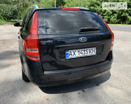 Черный Киа Сид, объемом двигателя 1.6 л и пробегом 200 тыс. км за 6800 $, фото 7 на Automoto.ua