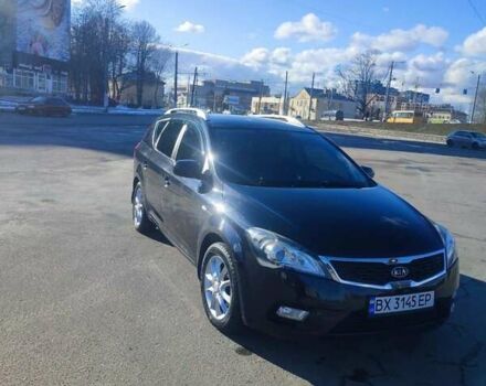 Черный Киа Сид, объемом двигателя 1.4 л и пробегом 200 тыс. км за 5600 $, фото 2 на Automoto.ua