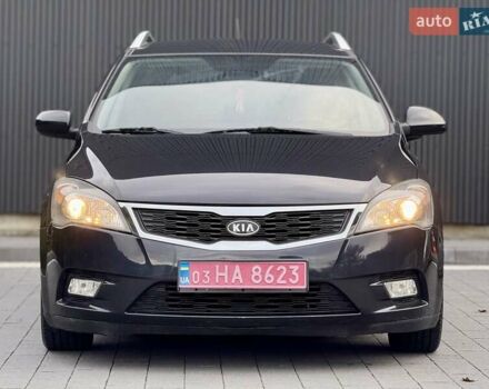 Киа Сид 2010 в Межгорье на Automoto.ua Черный Киа Сид, объемом двигателя 1.4 л и пробегом 220 тыс. км за 6299 $, фото 8 на Automoto.ua