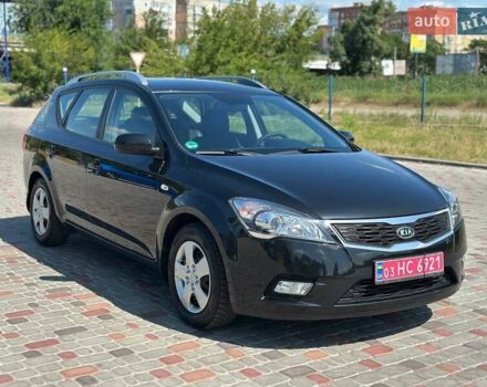 Черный Киа Сид, объемом двигателя 1.4 л и пробегом 189 тыс. км за 7000 $, фото 3 на Automoto.ua