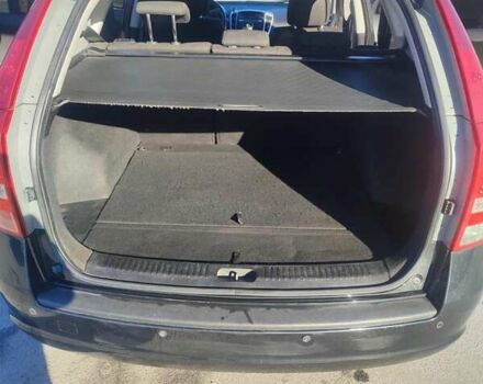 Черный Киа Сид, объемом двигателя 1.4 л и пробегом 200 тыс. км за 5600 $, фото 7 на Automoto.ua