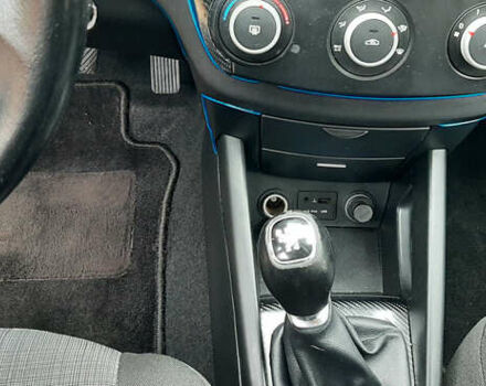 Чорний Кіа Сід, об'ємом двигуна 1.4 л та пробігом 211 тис. км за 6150 $, фото 15 на Automoto.ua