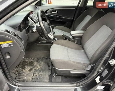 Черный Киа Сид, объемом двигателя 1.4 л и пробегом 220 тыс. км за 5950 $, фото 12 на Automoto.ua