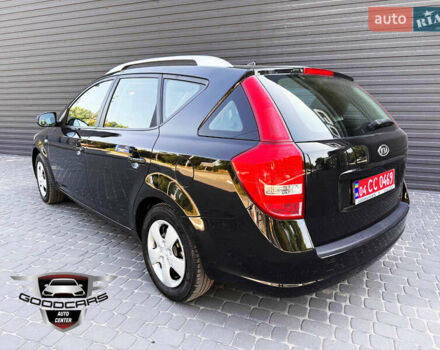 Черный Киа Сид, объемом двигателя 1.6 л и пробегом 250 тыс. км за 7700 $, фото 3 на Automoto.ua