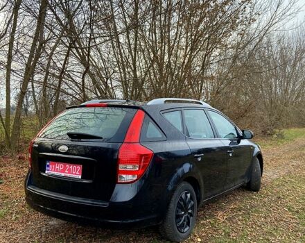 Черный Киа Сид, объемом двигателя 1.4 л и пробегом 205 тыс. км за 6200 $, фото 6 на Automoto.ua