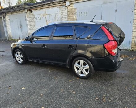 Черный Киа Сид, объемом двигателя 1.6 л и пробегом 200 тыс. км за 4200 $, фото 4 на Automoto.ua