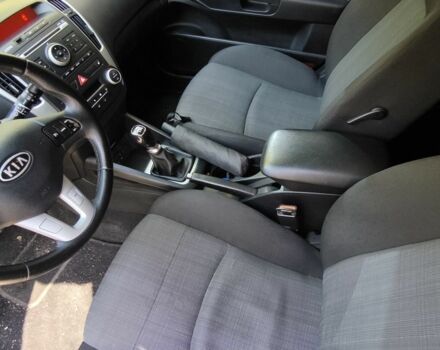 Кіа Сід 2010 у Запоріжжя на Automoto.ua Чорний Кіа Сід, об'ємом двигуна 1.6 л та пробігом 10 тис. км за 7000 $, фото 1 на Automoto.ua