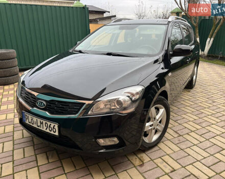 Чорний Кіа Сід, об'ємом двигуна 1.6 л та пробігом 173 тис. км за 7750 $, фото 9 на Automoto.ua