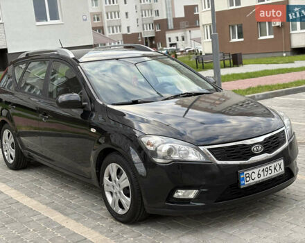Черный Киа Сид, объемом двигателя 1.4 л и пробегом 206 тыс. км за 5750 $, фото 3 на Automoto.ua