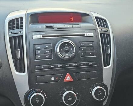 Киа Сид 2010 в Киеве на Automoto.ua Черный Киа Сид, объемом двигателя 1.58 л и пробегом 200 тыс. км за 4200 $, фото 14 на Automoto.ua