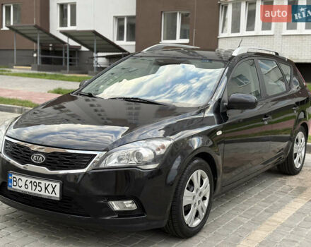 Черный Киа Сид, объемом двигателя 1.4 л и пробегом 206 тыс. км за 5750 $, фото 5 на Automoto.ua
