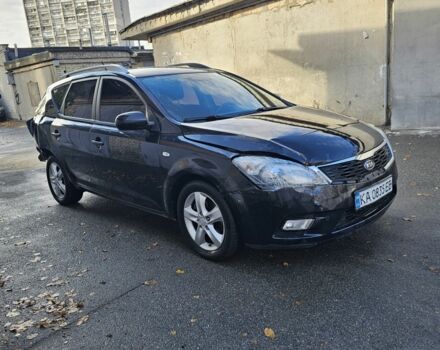 Черный Киа Сид, объемом двигателя 1.6 л и пробегом 200 тыс. км за 4200 $, фото 7 на Automoto.ua