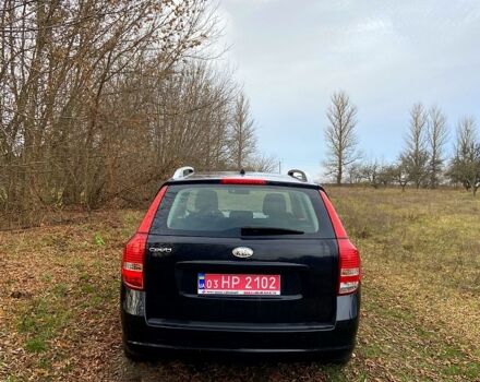 Черный Киа Сид, объемом двигателя 1.4 л и пробегом 205 тыс. км за 6200 $, фото 3 на Automoto.ua